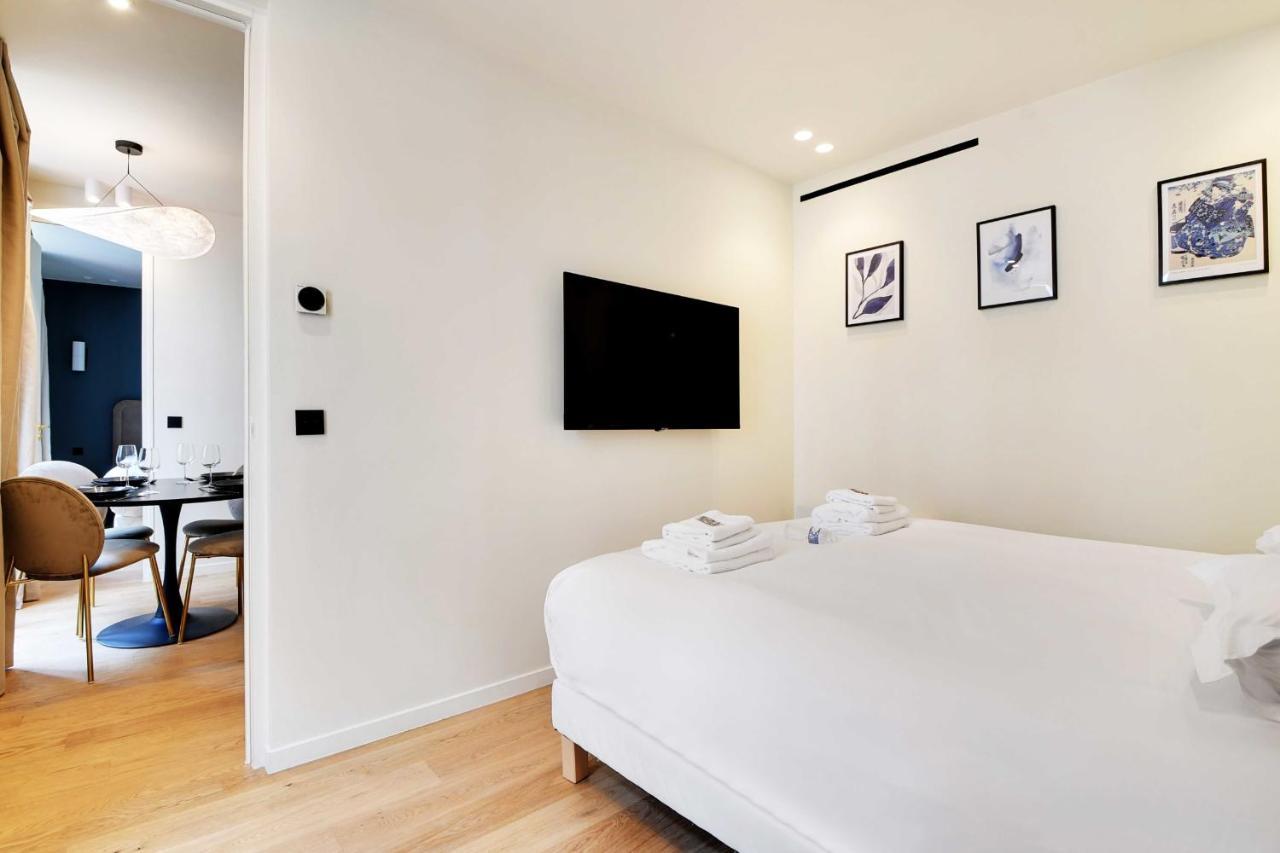 Elegant - 2br 6p - Opera Apartment *
