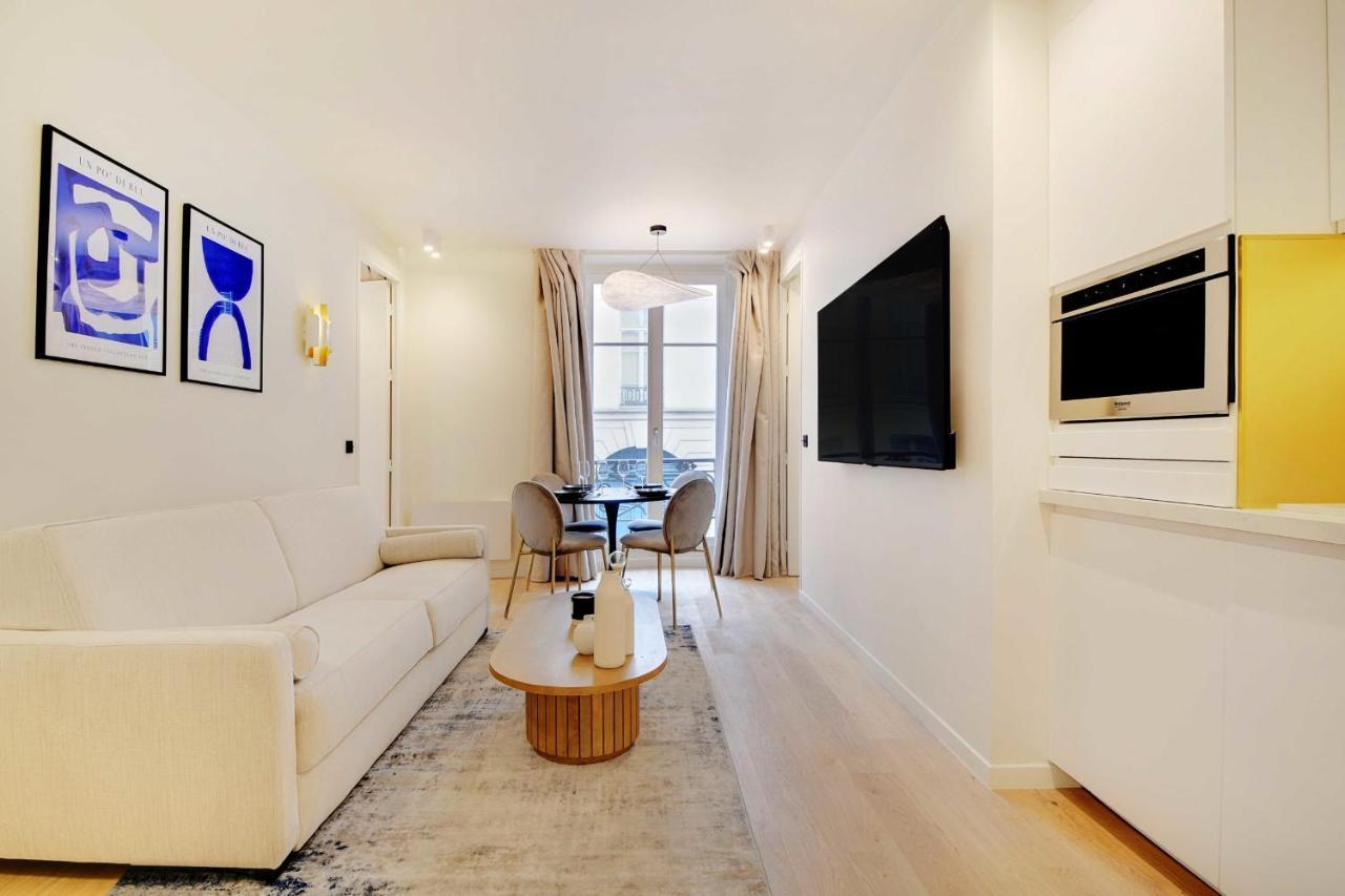 Elegant - 2br 6p - Opera Apartment